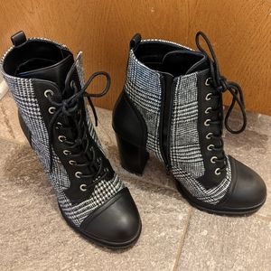 Black & white plaid boot